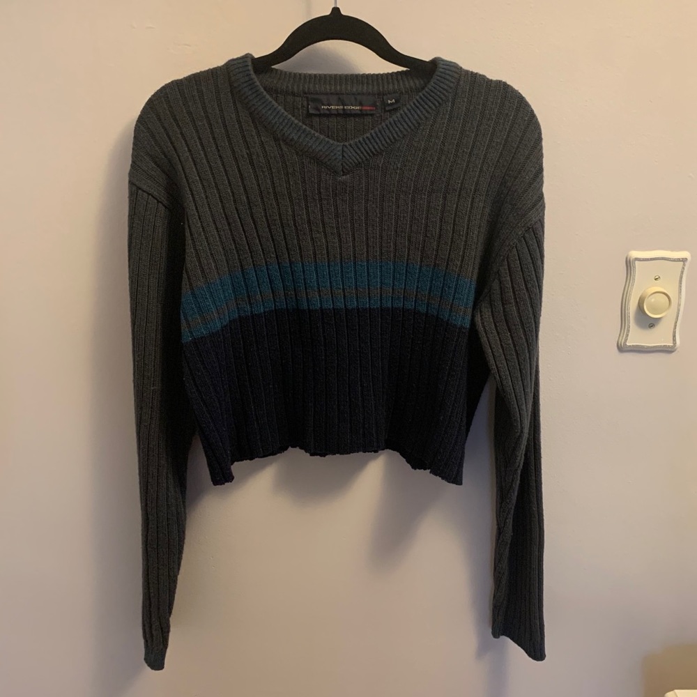 Cropped sweater